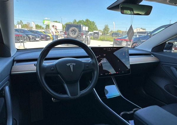 Tesla Model 3 cena 130000 przebieg: 70482, rok produkcji 2019 z Barczewo małe 172